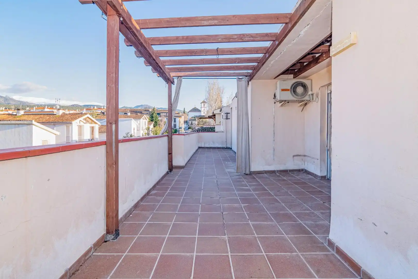 Terrasse von Dachboden zum Verkauf in La Zubia mit Klimaanlage, Terrasse und Abstellraum
