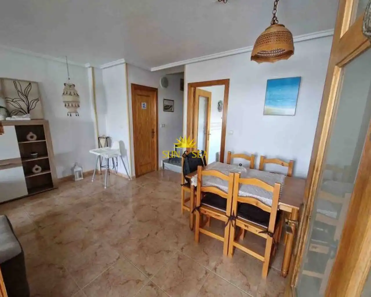 Menjador de Casa o xalet de lloguer en Torrevieja amb Aire condicionat, Calefacció i Jardí privat