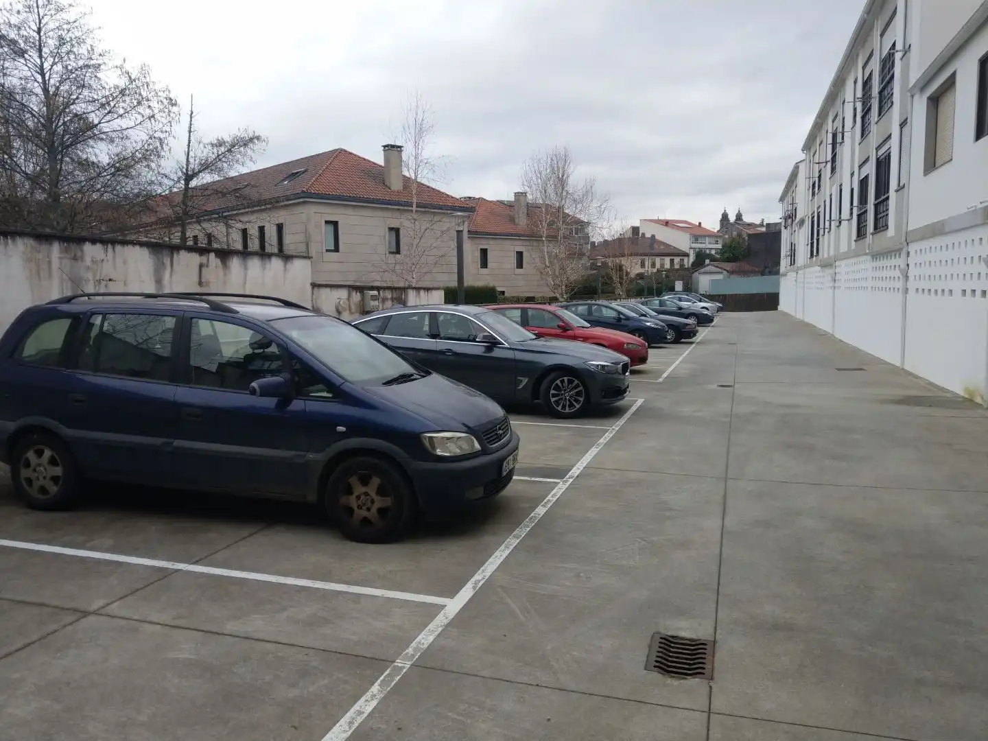 Garaje de alquiler en Rúa das Oblatas, 45, Campus Sur - Santa Marta