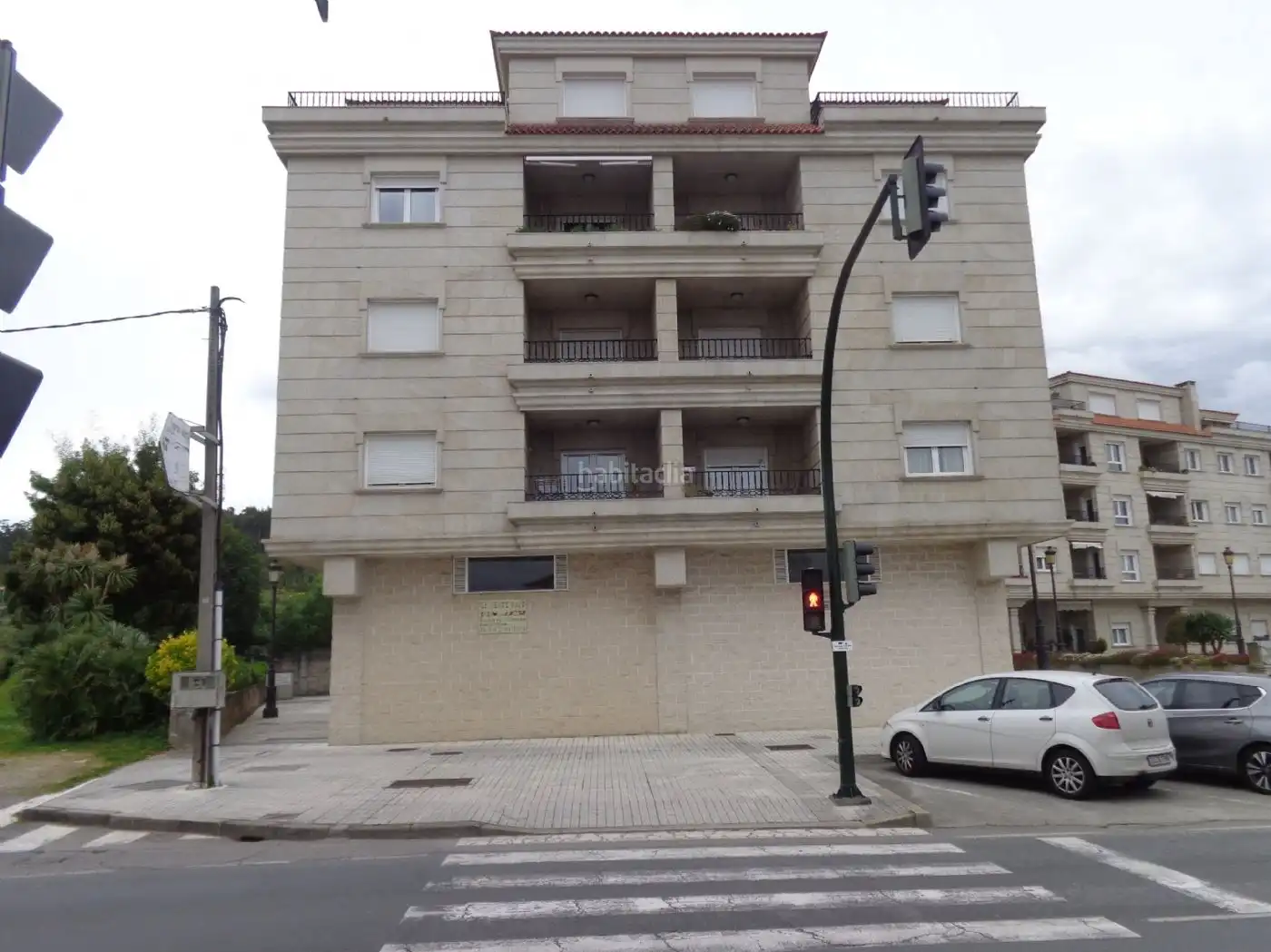Local comercial en venta en Avenida Rosalía de Castro 98, imagen 7