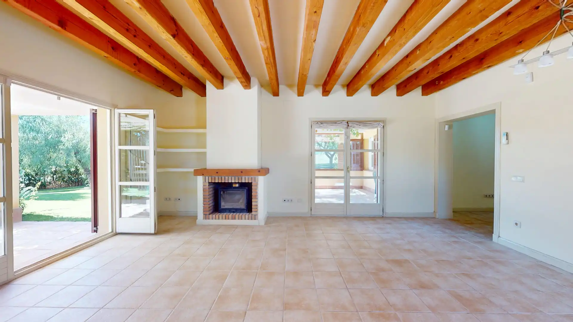 Casa o xalet en venda en Mont-roig del Camp amb Aire condicionat, Calefacció i Jardí privat