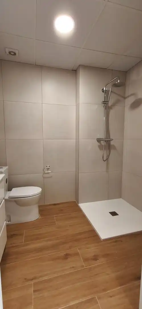 Bathroom of Flat for rent in Molina de Segura  with Air Conditioner, Heating and Terrace