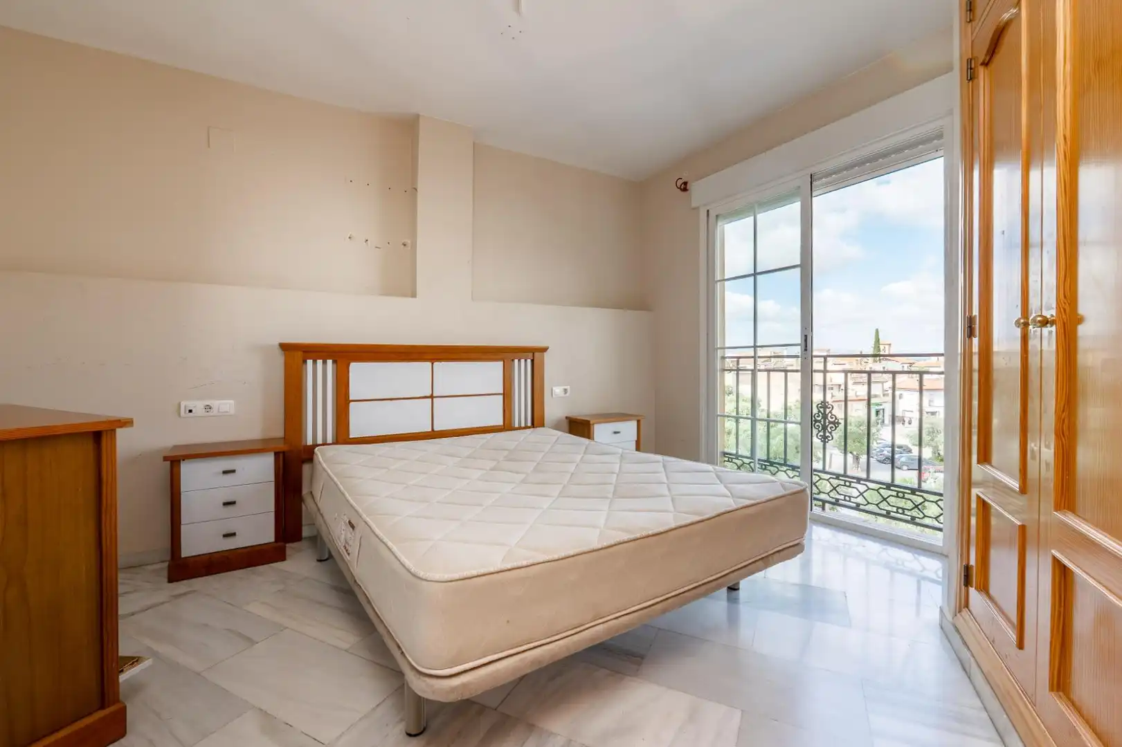 Habitación de Piso en venta en Gójar con Terraza, Trastero y Balcón