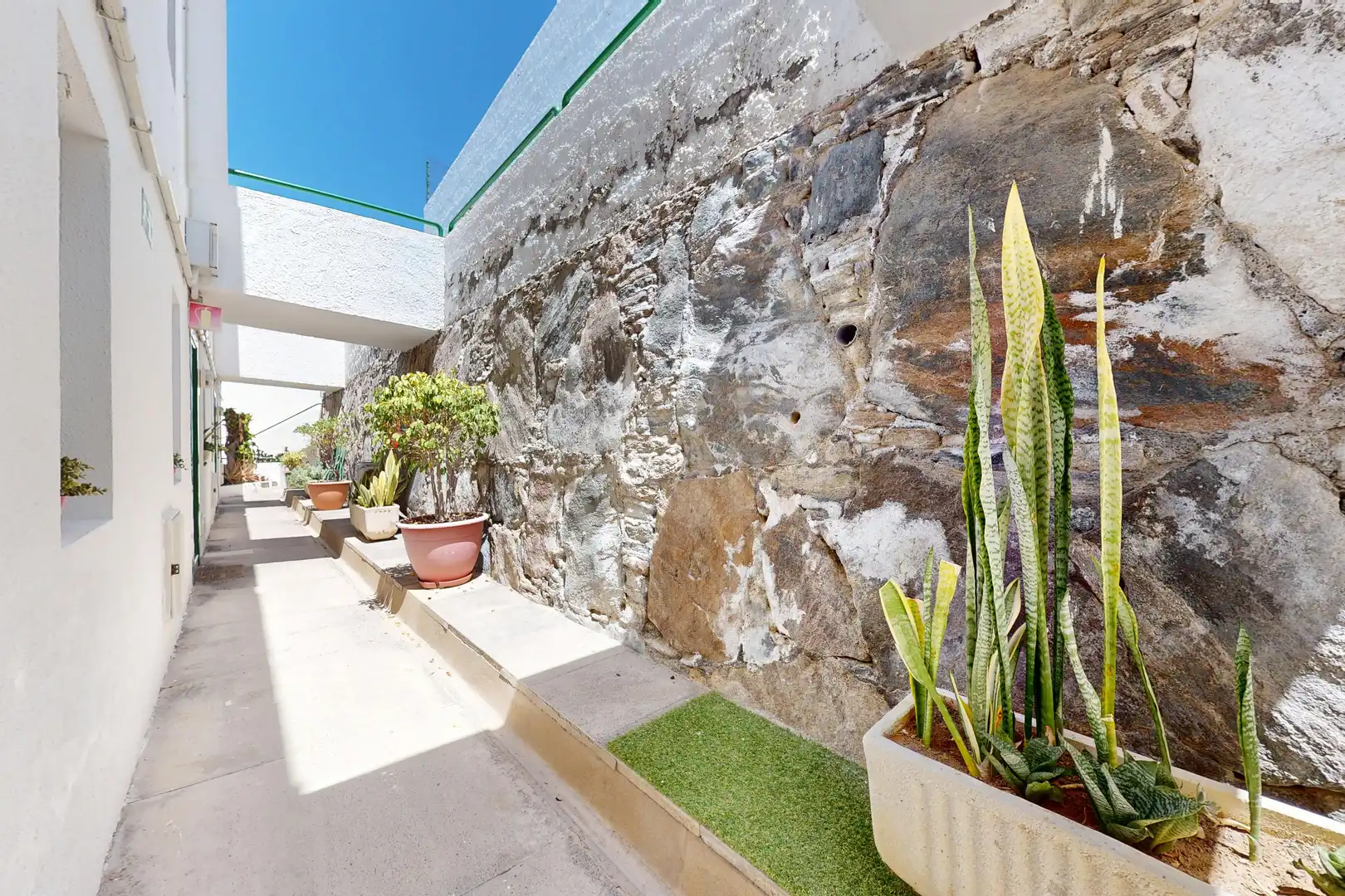 Terrace of Flat for sale in Mogán  with Air Conditioner, Heating and Terrace