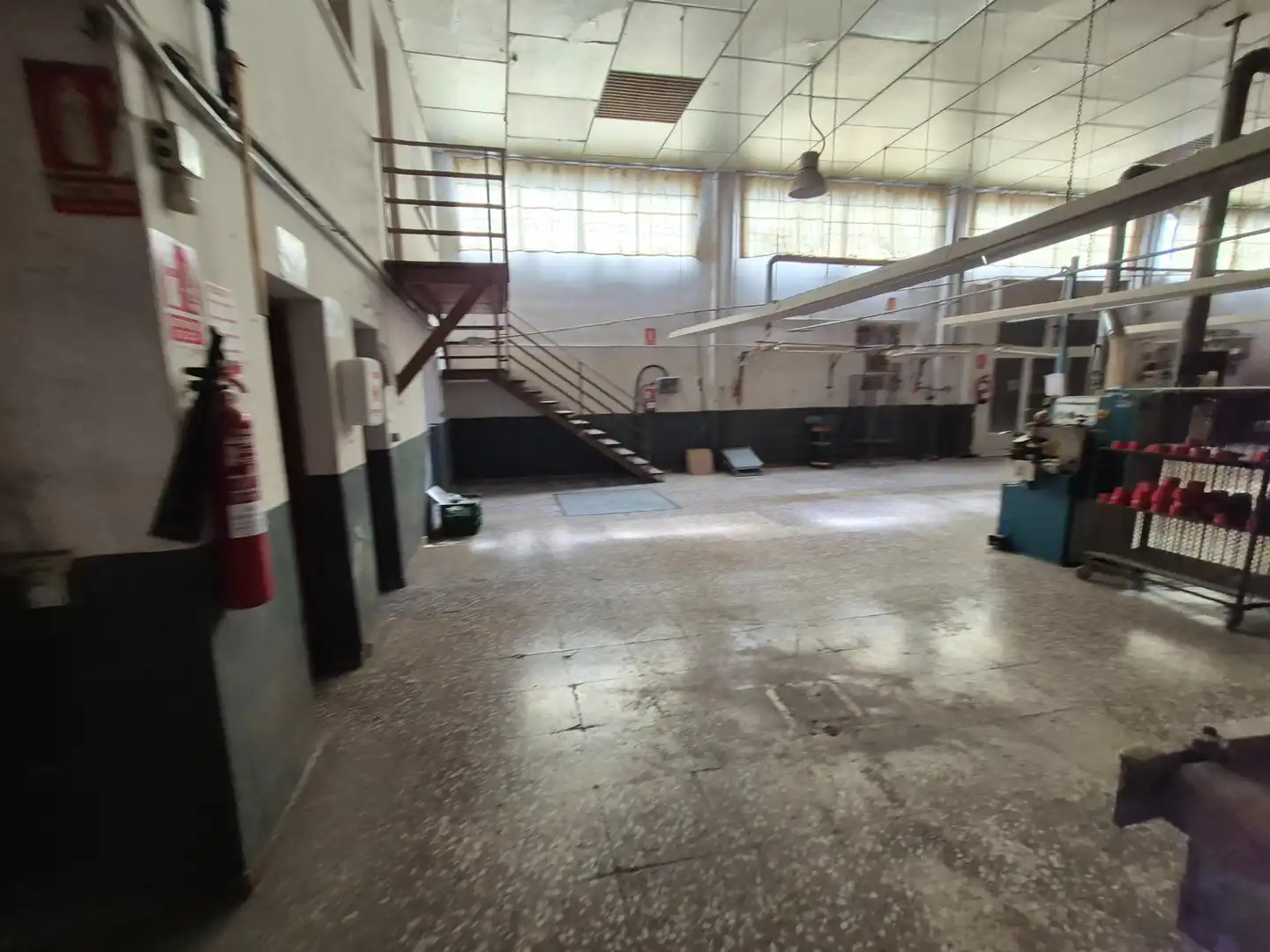 Nave industrial en venta en Elda