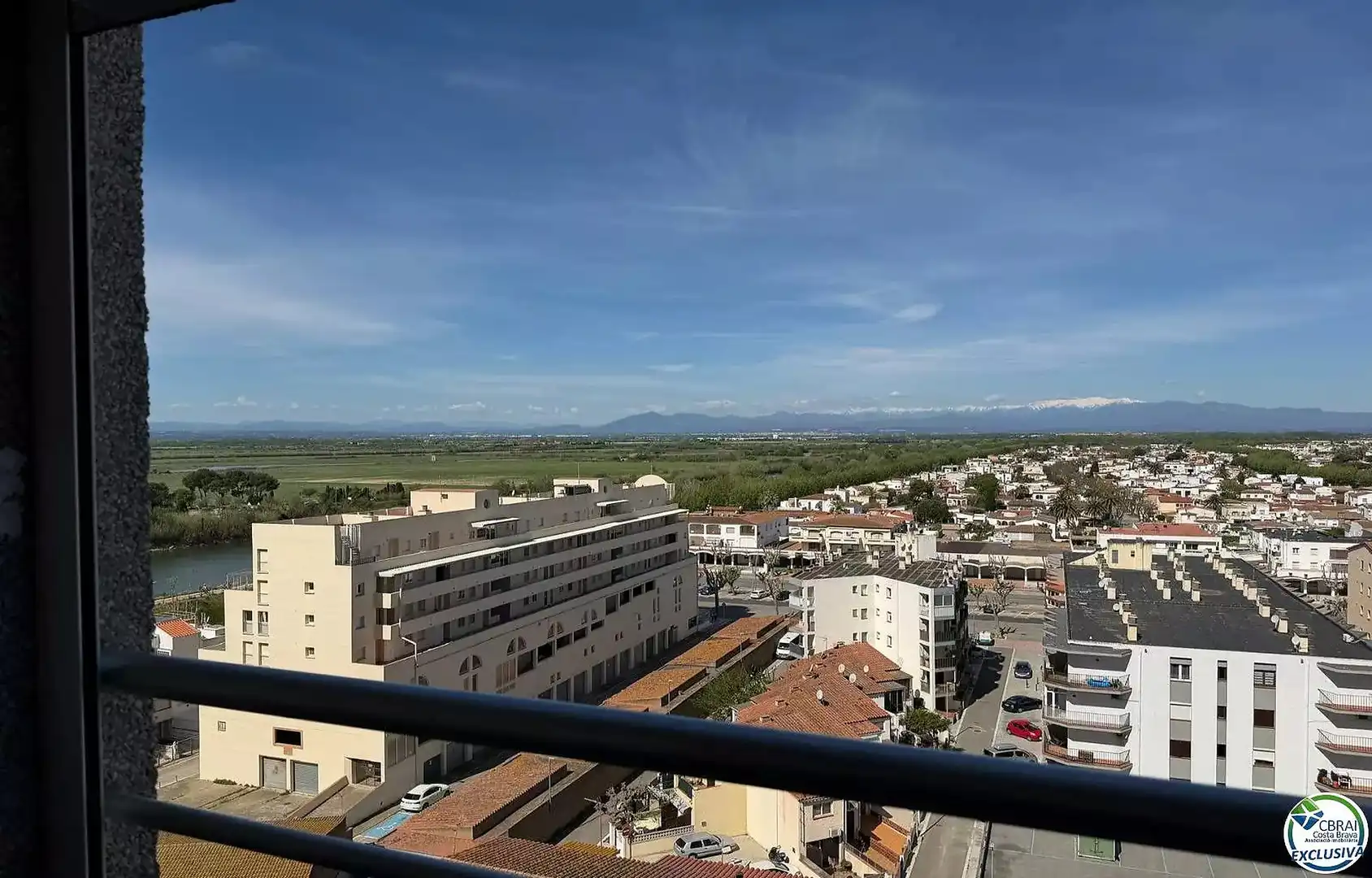 Exterior view of Study for sale in Empuriabrava  with Furnished