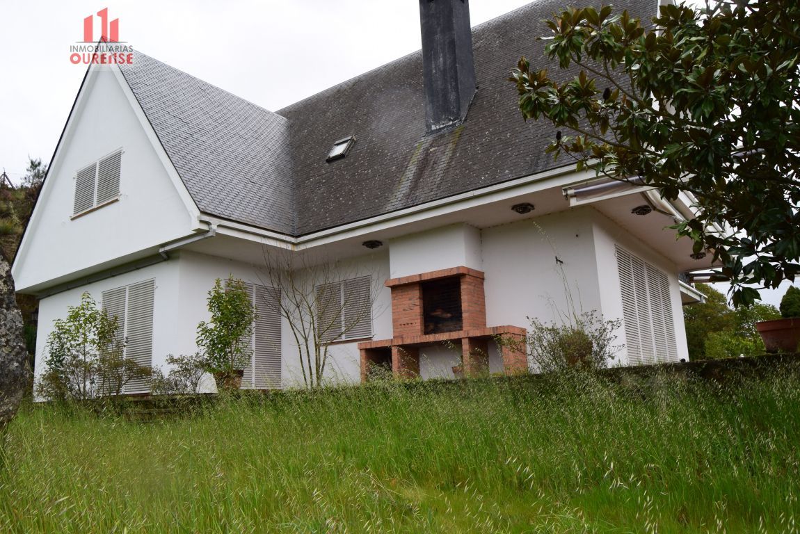 Exterior view of House or chalet for sale in Ourense Capital   with Heating, Storage room and Swimming Pool