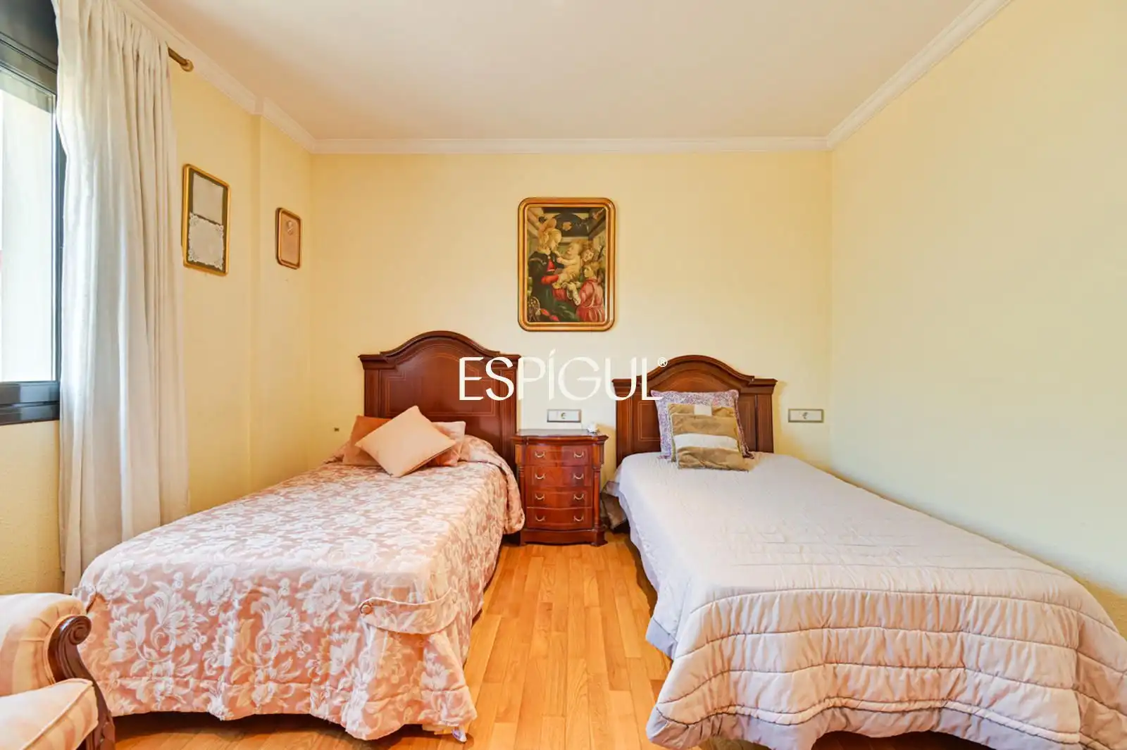 Habitación de Dúplex en venta en Arenys de Mar con Aire acondicionado, Calefacción y Terraza