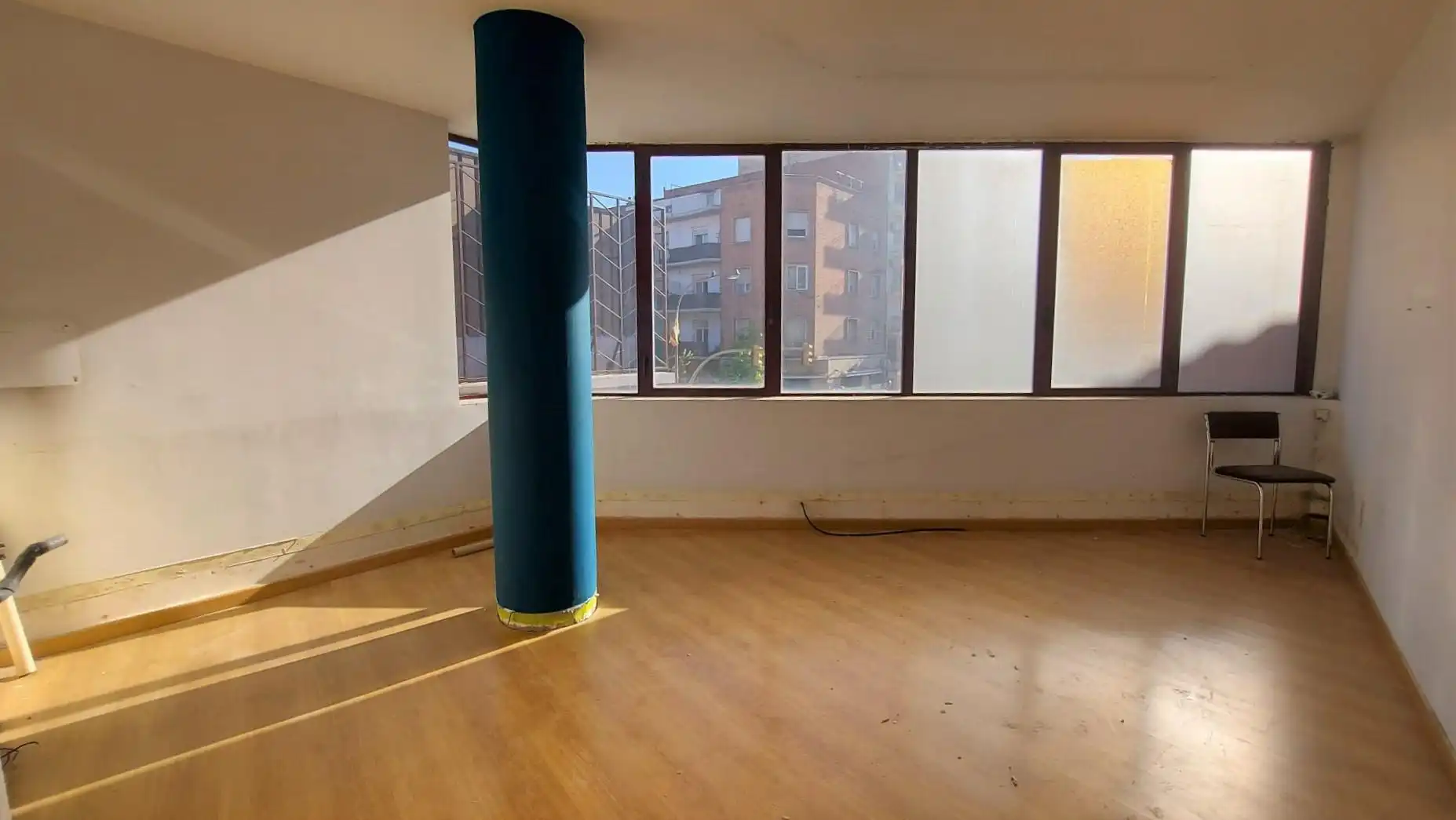 Ufficio con ascensore in vendita a de la Generalitat 2