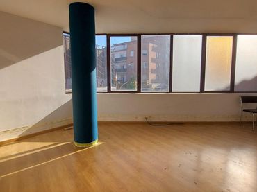 Ufficio con ascensore in vendita a de la Generalitat 2