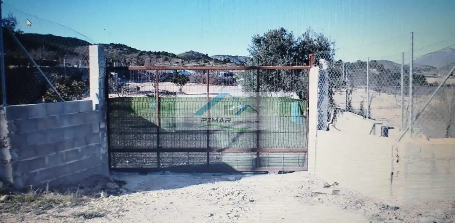 Residencial en venda en Hondón de las Nieves / El Fondó de les Neus