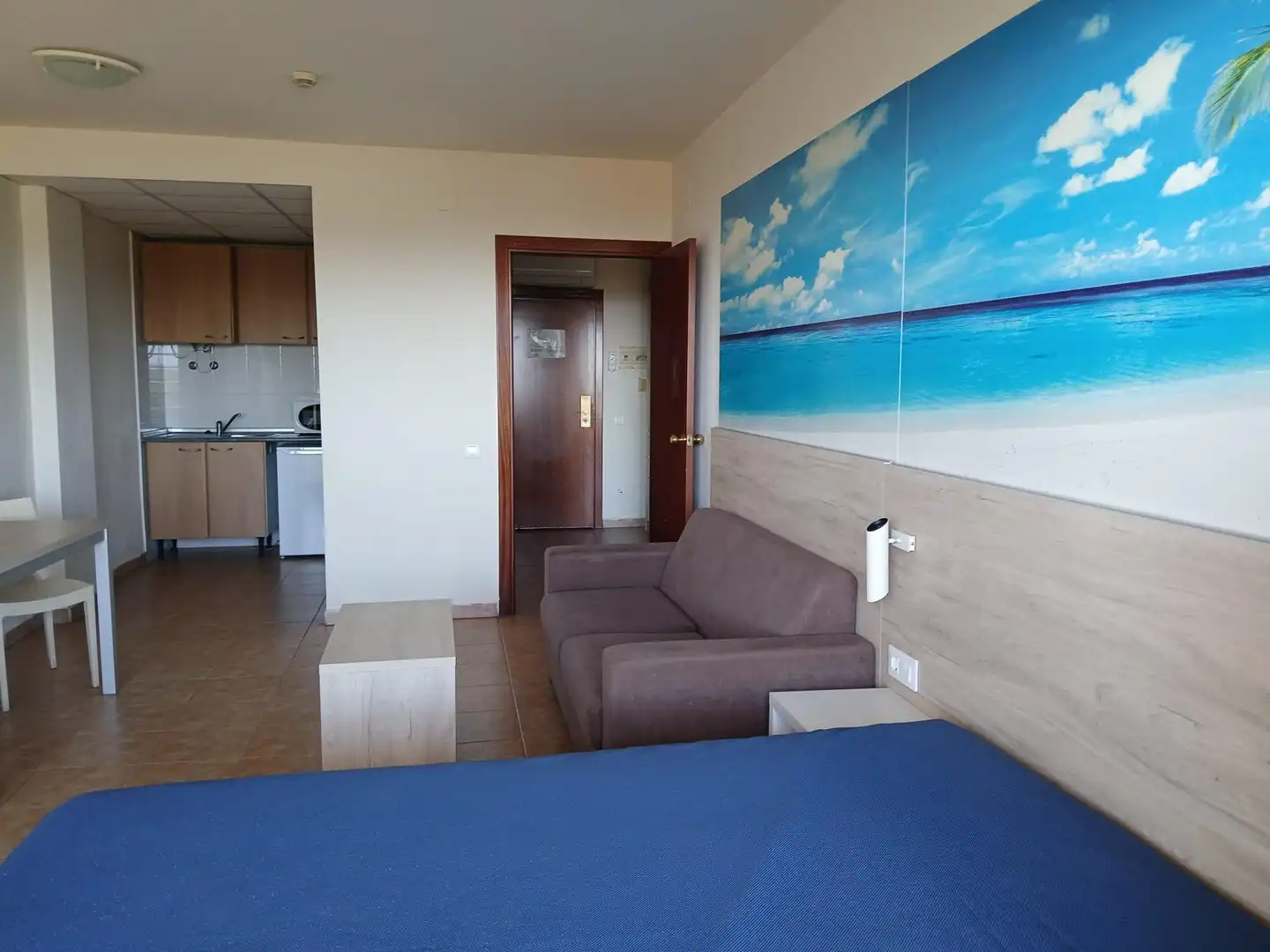 Mini appartamento con piscina in vendita a Pla de Maset - Cap de Salou, imagen 2