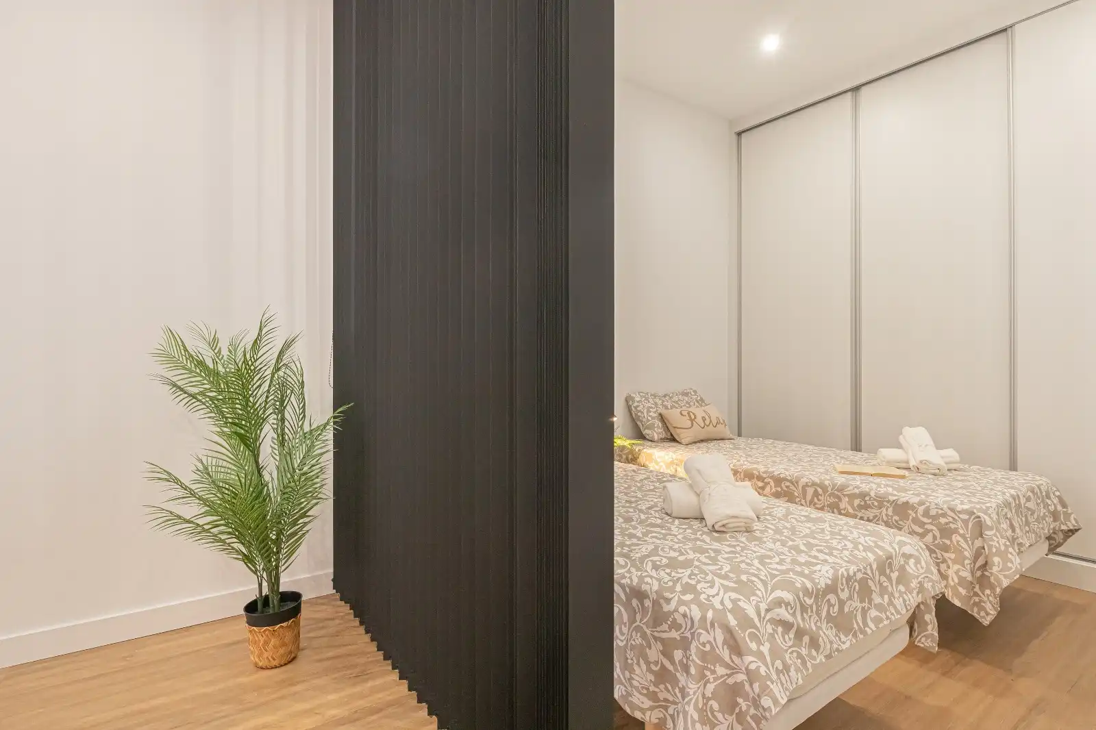 Bedroom of Apartments for sale in Mijas  with Air Conditioner, Terrace and Furnished