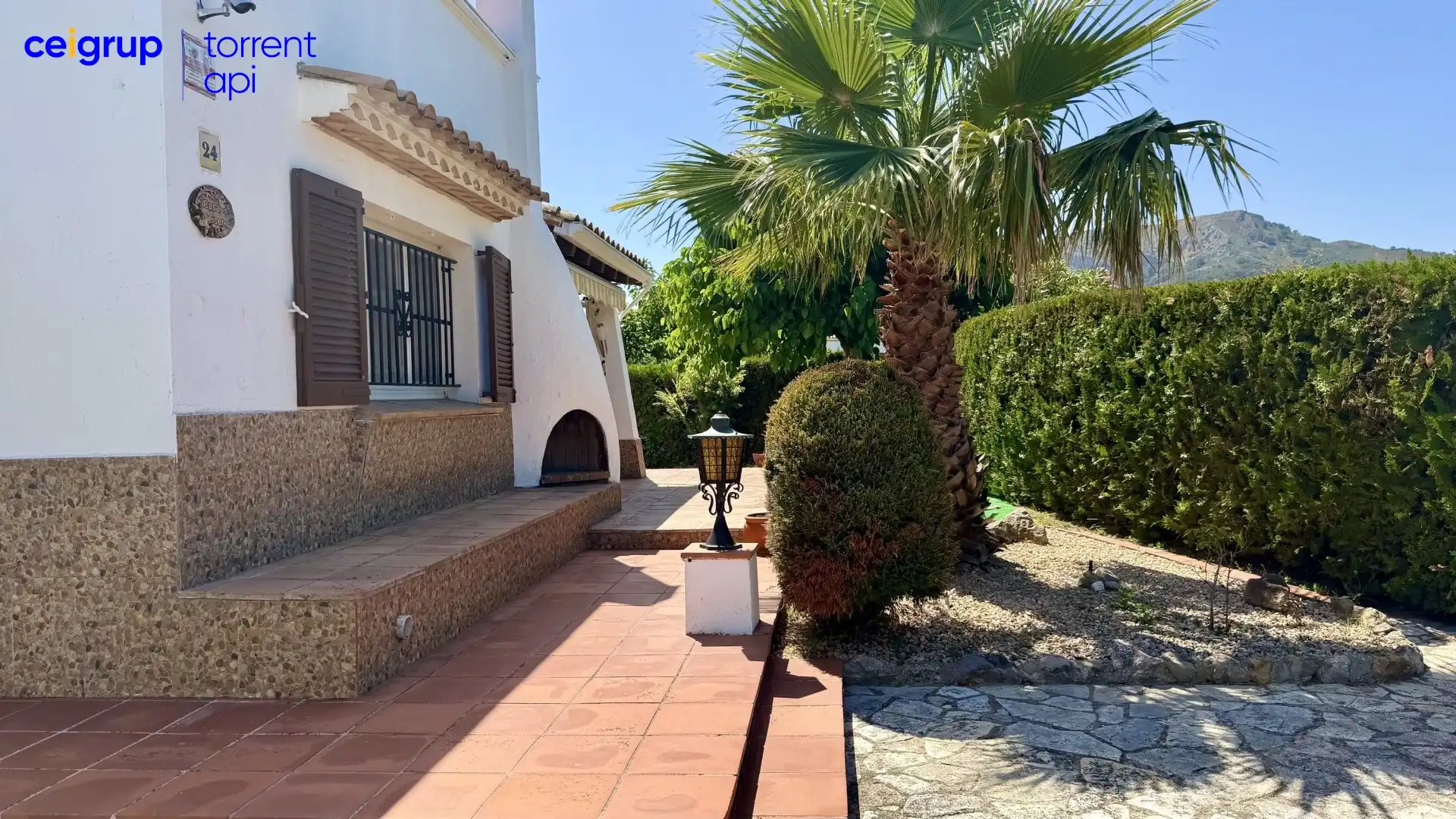 Vista exterior de Casa adosada en venta en L'Estartit con Aire acondicionado, Calefacción y Terraza
