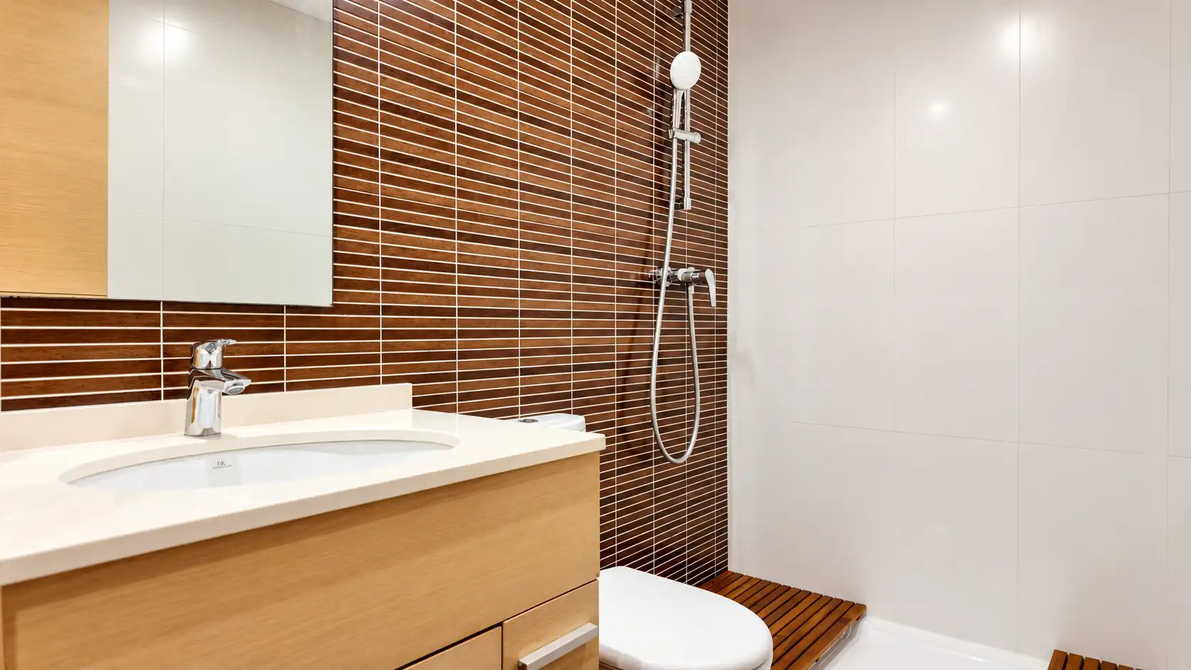 Badezimmer von Wohnung zum Verkauf in Casares mit Klimaanlage, Heizung und Terrasse