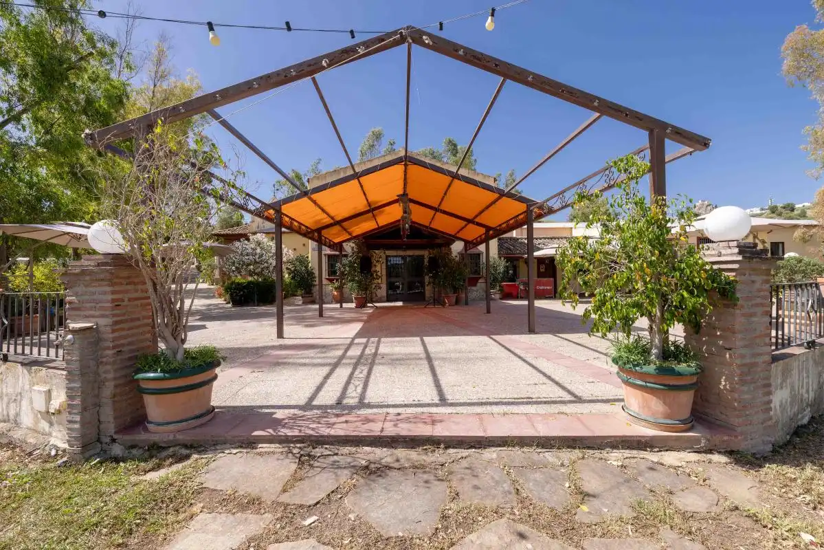 Finca rústica en venta en Olvera con Aire acondicionado, Calefacción y Jardín privado