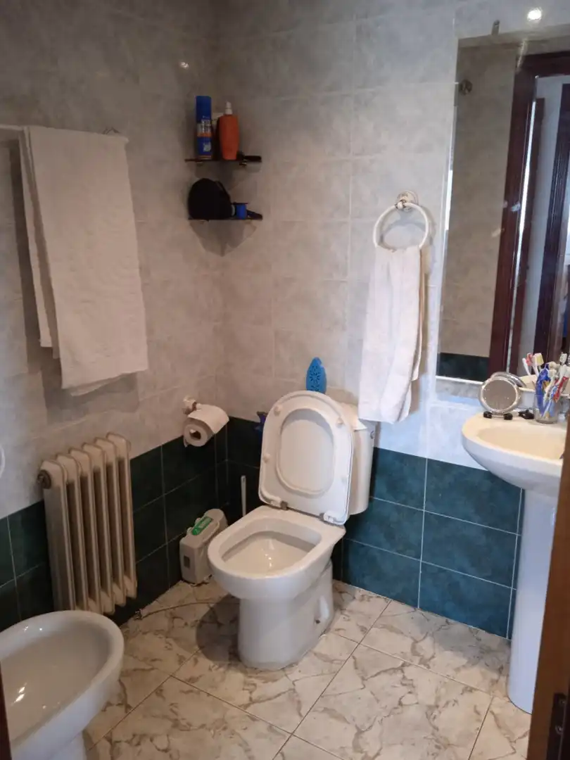Bathroom of Flat for sale in Casar de Cáceres  with Air Conditioner, Heating and Terrace