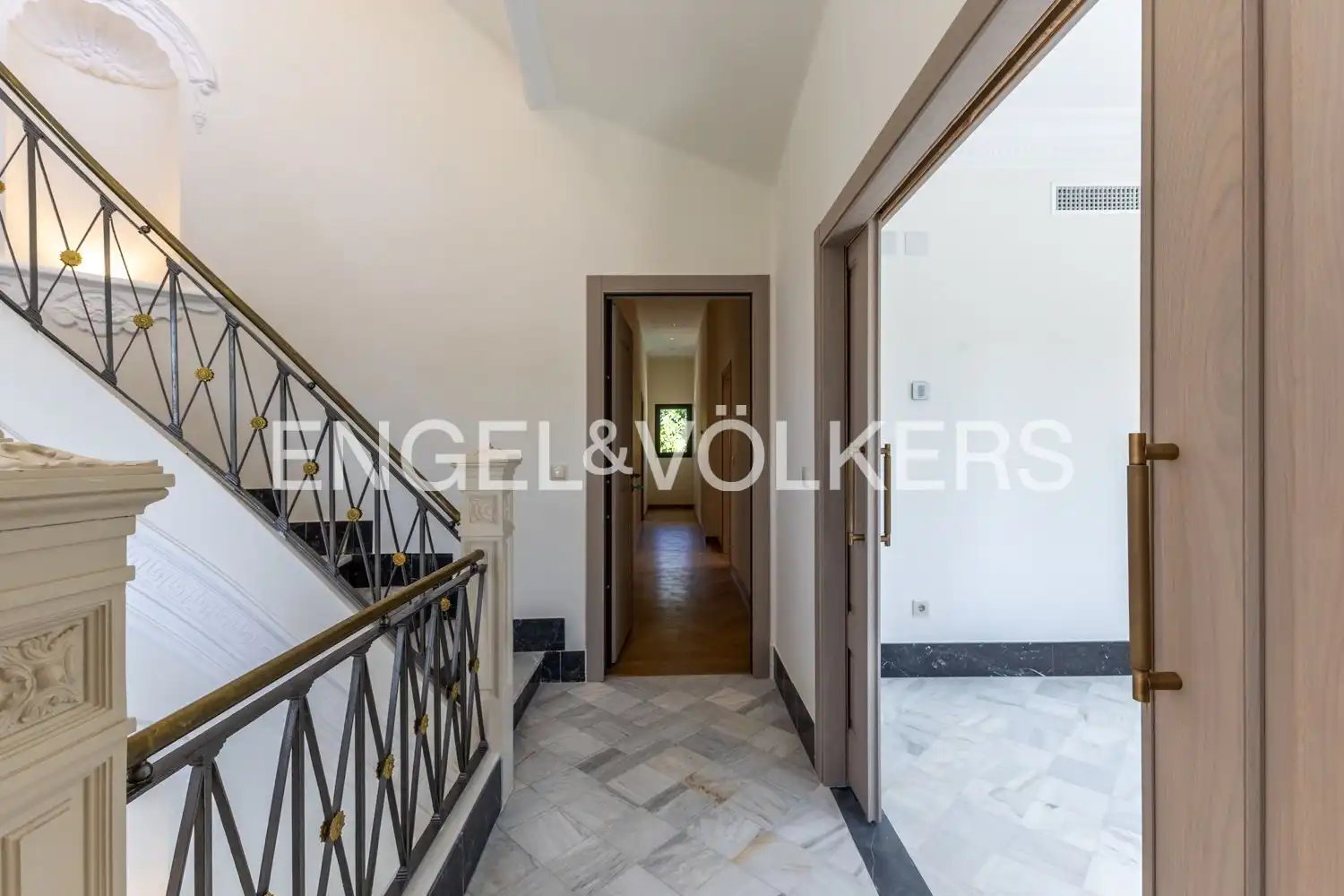 Casa o xalet de lloguer a Avinguda Acàcies, Campolivar