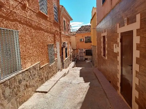 Adossat en venda a Hellín, imagen 3