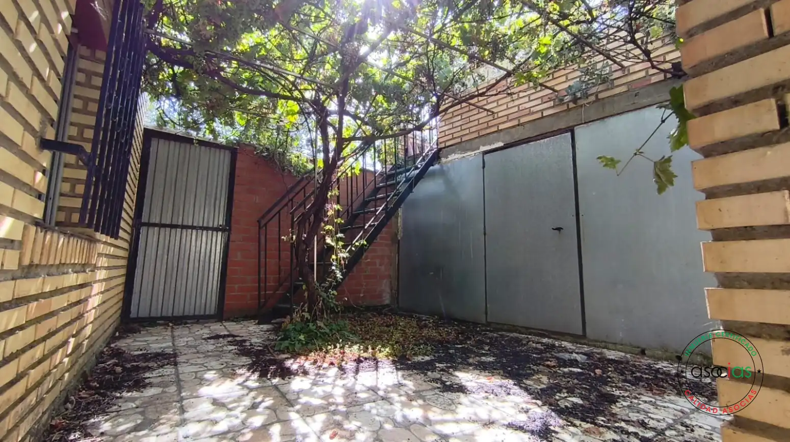 Casa o chalet en venta en Villazanzo de Valderaduey con Jardín privado, Terraza y Amueblado