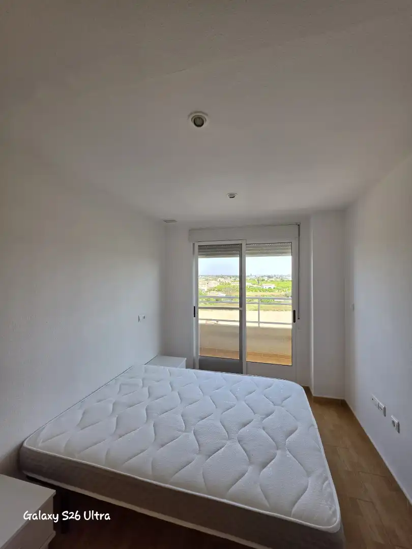 Habitación de Piso de alquiler en Rojales con Terraza y Amueblado