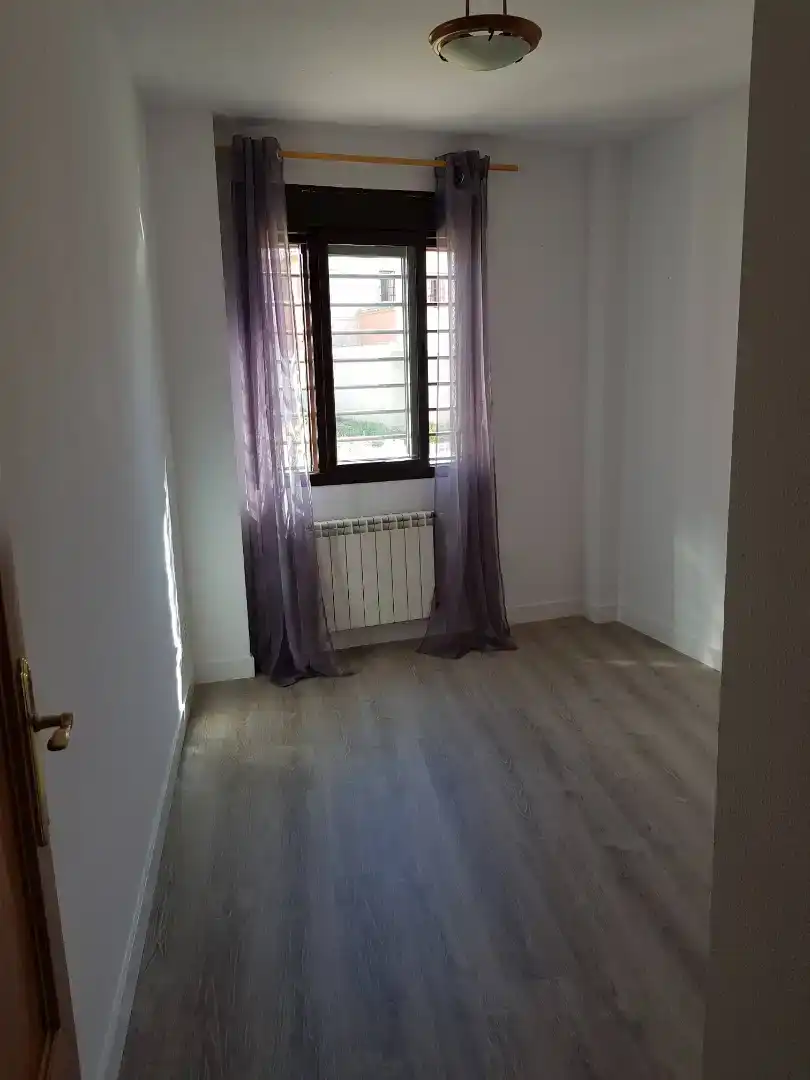 Schlafzimmer von Wohnung zum Verkauf in Ocaña mit Klimaanlage