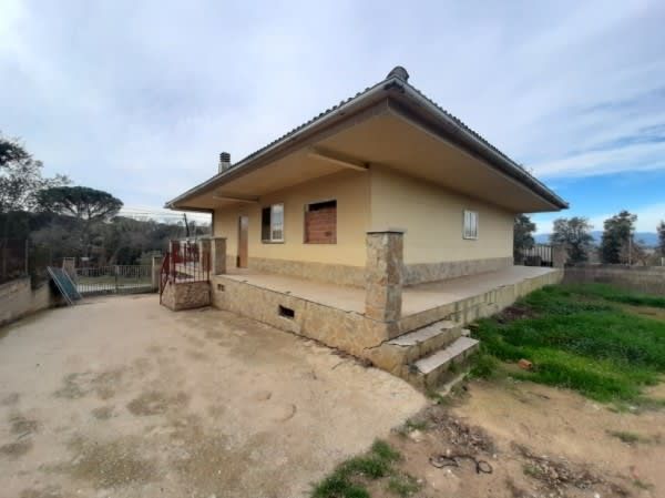 Exterior view of House or chalet for sale in Caldes de Malavella  with Heating