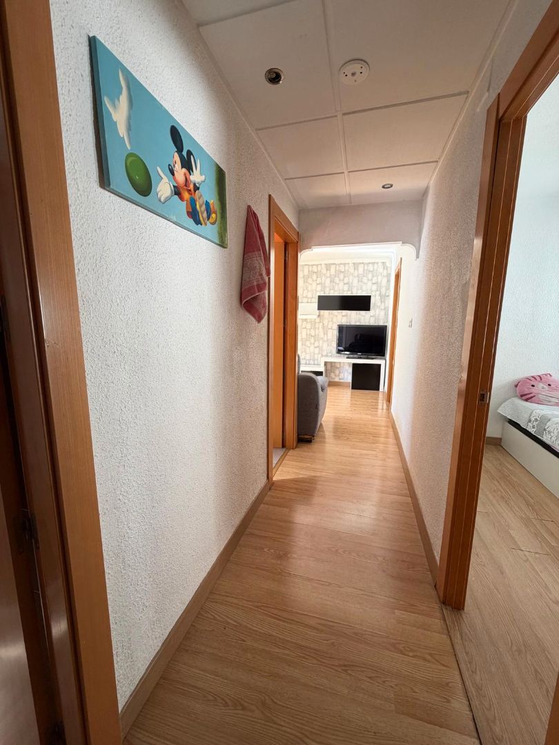 Flat for sale in  Granada Capital  with Air Conditioner, Furnished and Washing machine