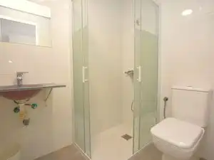 Bathroom of Buildings for sale in Sevilla