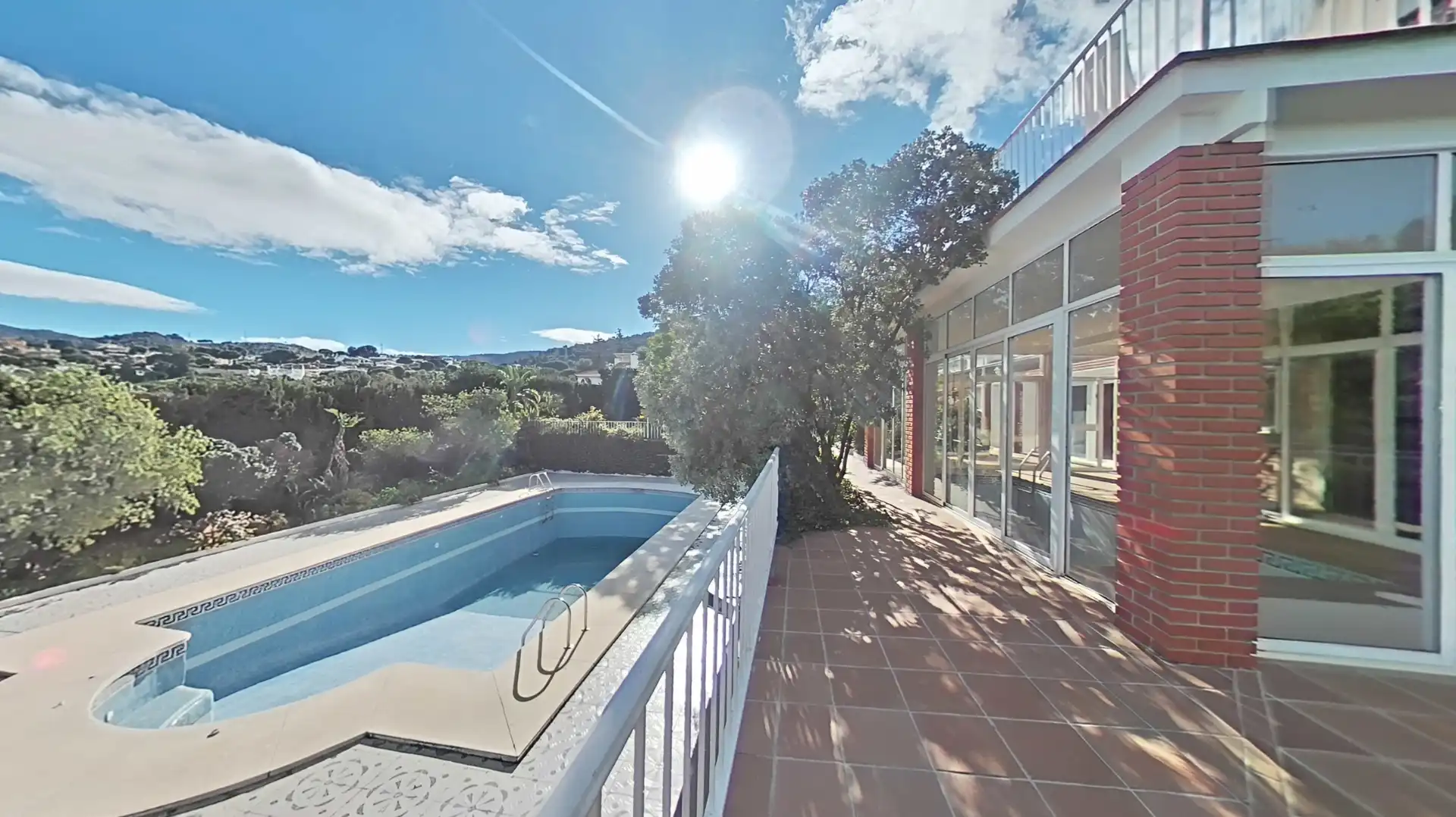 Piscina de Casa o xalet en venda en Alhaurín de la Torre amb Aire condicionat, Calefacció i Jardí privat