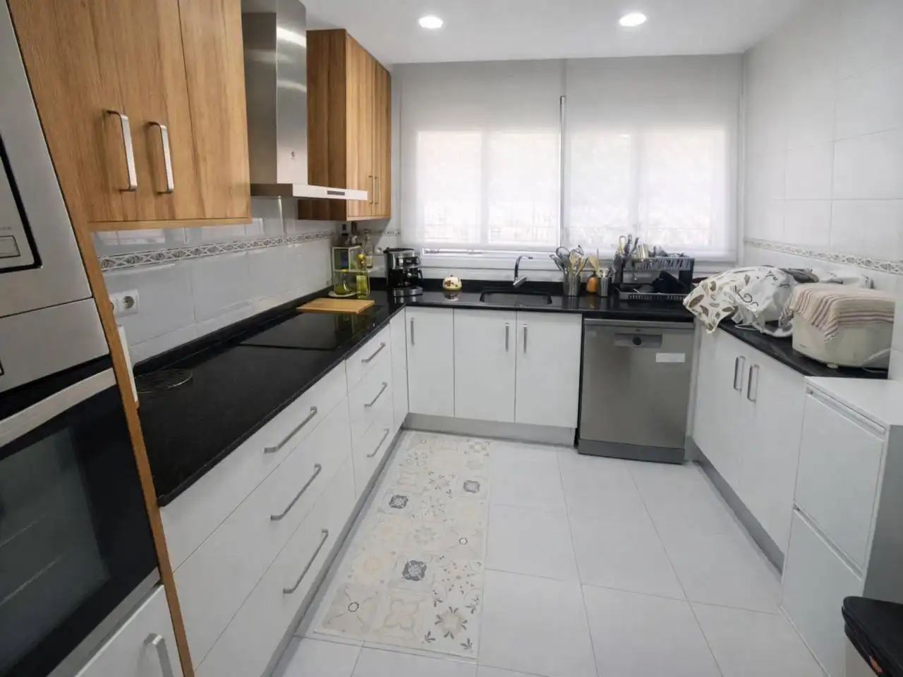 Kitchen of Houses for sale in Castellar del Vallès  with Air Conditioner, Heating and Private garden