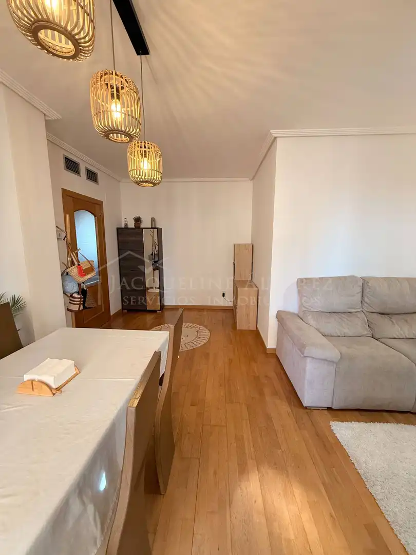 Sala de estar de Ático en venta en Parla con Aire acondicionado, Calefacción y Terraza