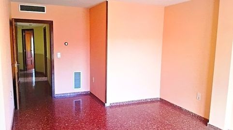 Foto 2 von Wohnung zum Verkauf in Av. Diagonal V Centenario, Illueca, Zaragoza