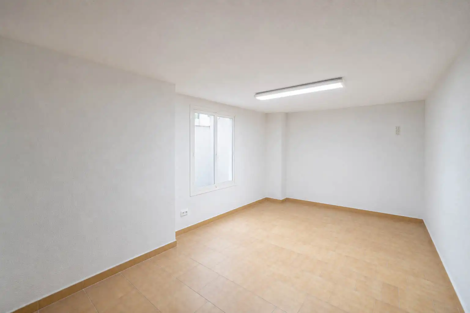Local comercial en venda a Calle Nazaríes 4, imagen 16