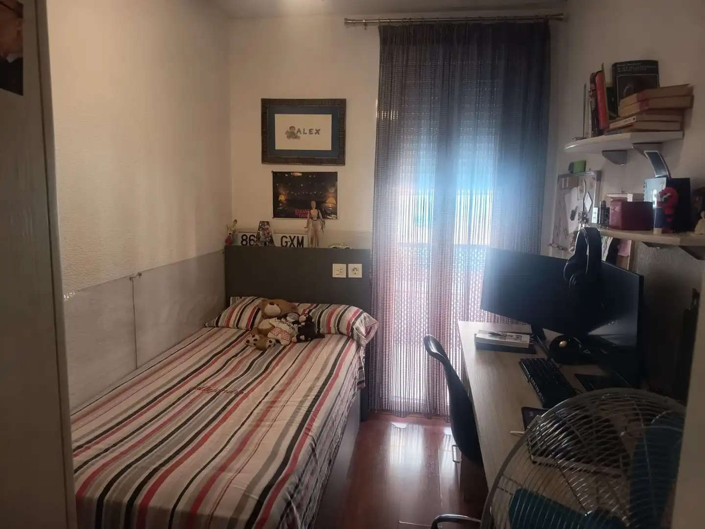 Habitación de Dúplex en venta en Granada con Aire acondicionado, Calefacción y Trastero