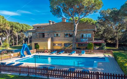 Garden of House or chalet for sale in Cassà de la Selva  with Air Conditioner, Terrace and Swimming Pool