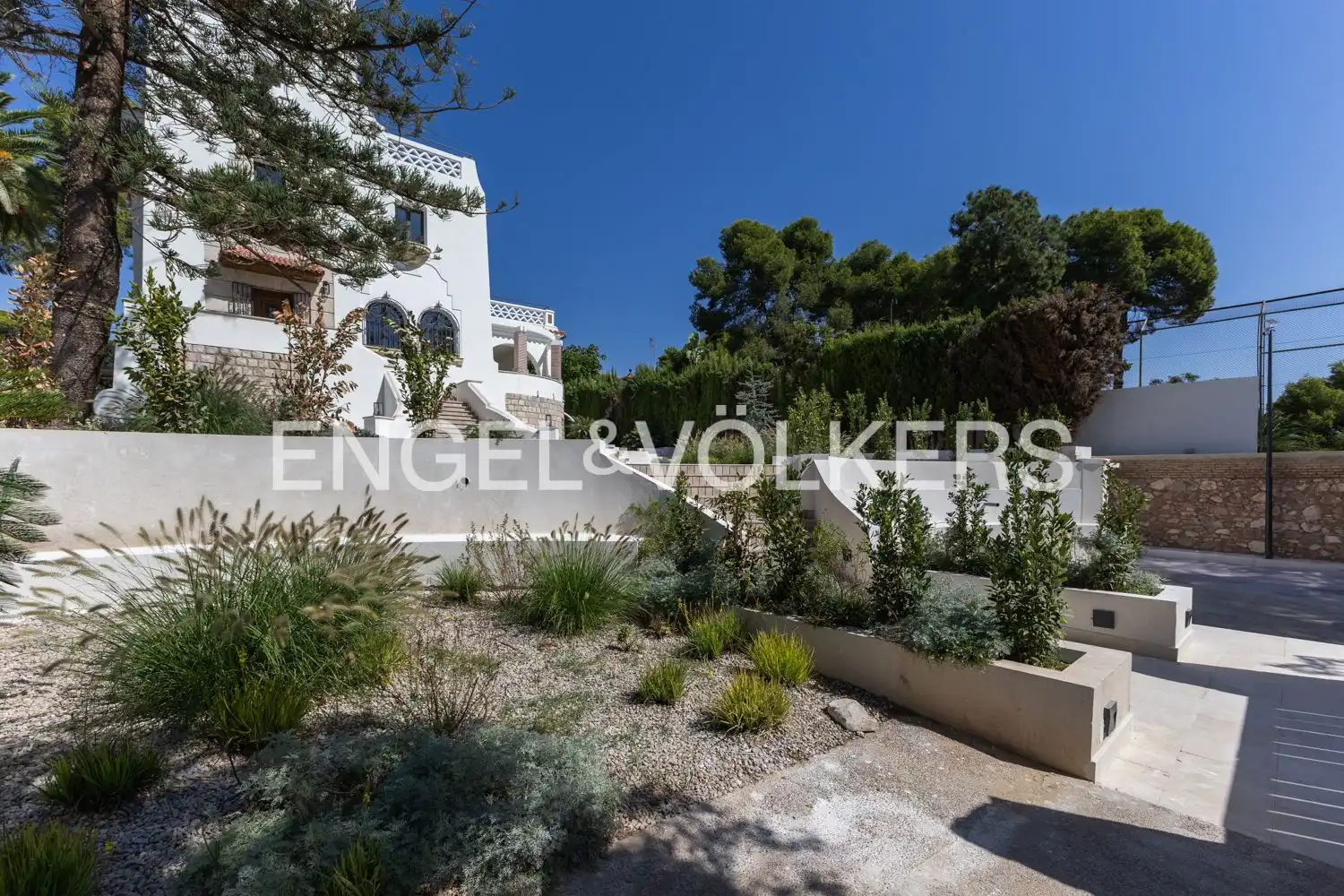 Casa o xalet de lloguer a Avinguda Acàcies, Campolivar