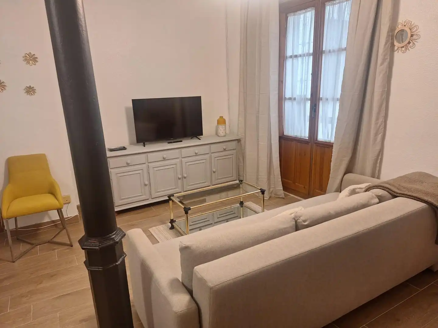 Sala de estar de Piso de alquiler en Sevilla con Aire acondicionado y Amueblado