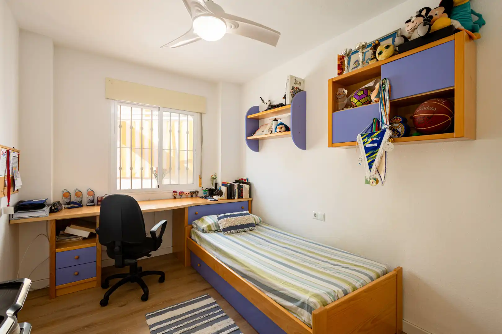 Schlafzimmer von Wohnungen zum Verkauf in Marbella mit Klimaanlage, Terrasse und Möbliert
