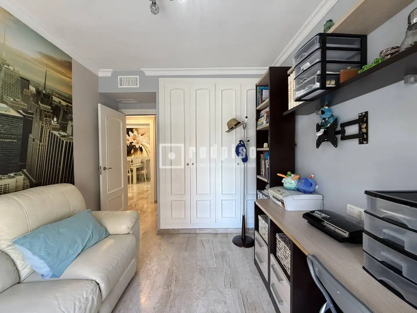 Habitación de Piso en venta en Málaga con Aire acondicionado, Calefacción y Jardín privado