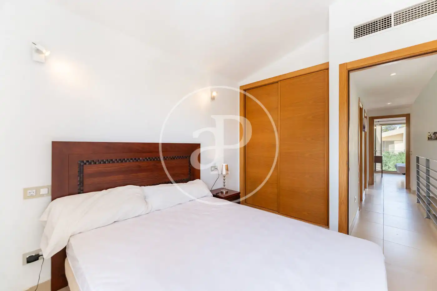 Schlafzimmer von Einfamilien-Reihenhaus zur Miete in Llucmajor mit Klimaanlage, Heizung und Privatgarten