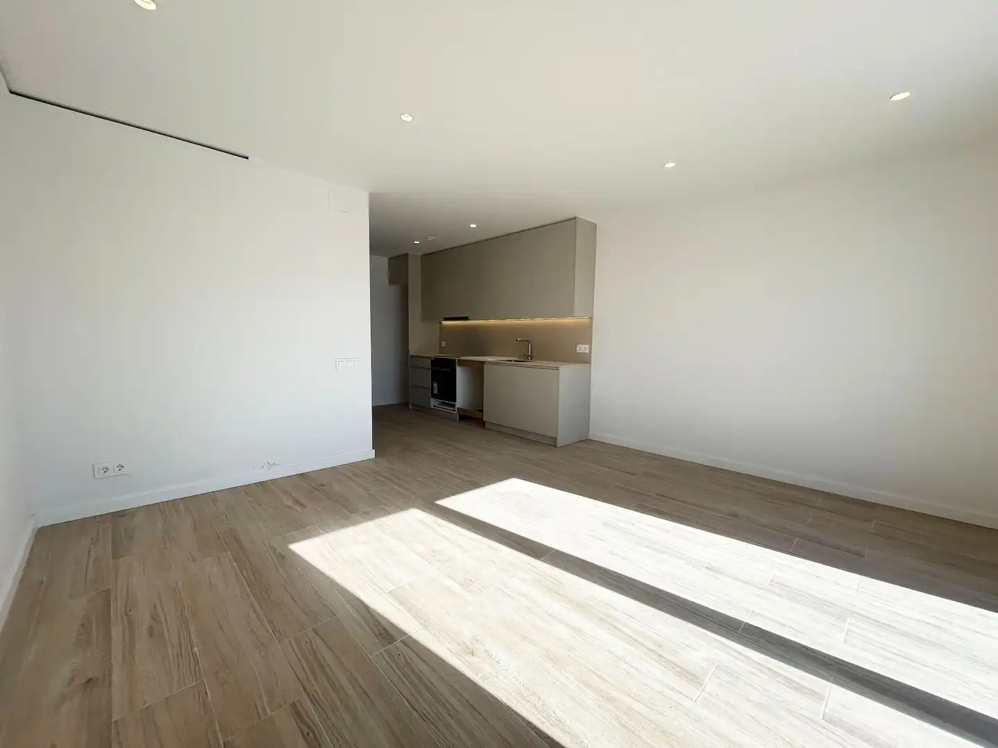 Living room of Flat for sale in L'Esquirol  with Heating, Private garden and Terrace