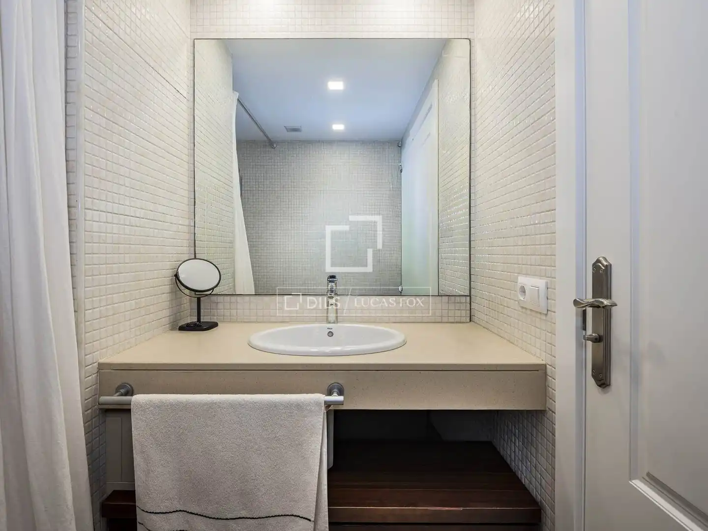 Bathroom of Flat for sale in Sant Cugat del Vallès  with Air Conditioner, Heating and Terrace