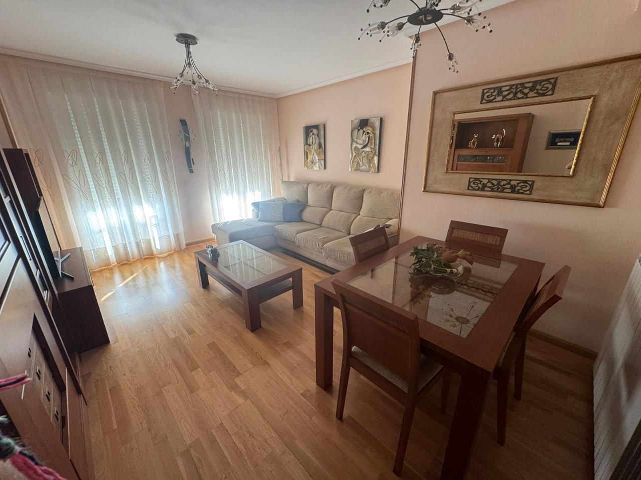 Living room of Flat for sale in Borja  with Air Conditioner, Heating and Parquet flooring