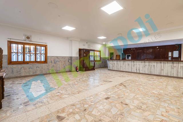 Local comercial en Alquiler en Pedanías de Badajoz