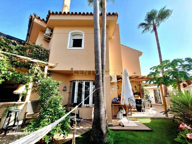 Casa adosada en Venta en Avenida Esmeralda, Mijas, Spain, -1 en Riviera del Sol