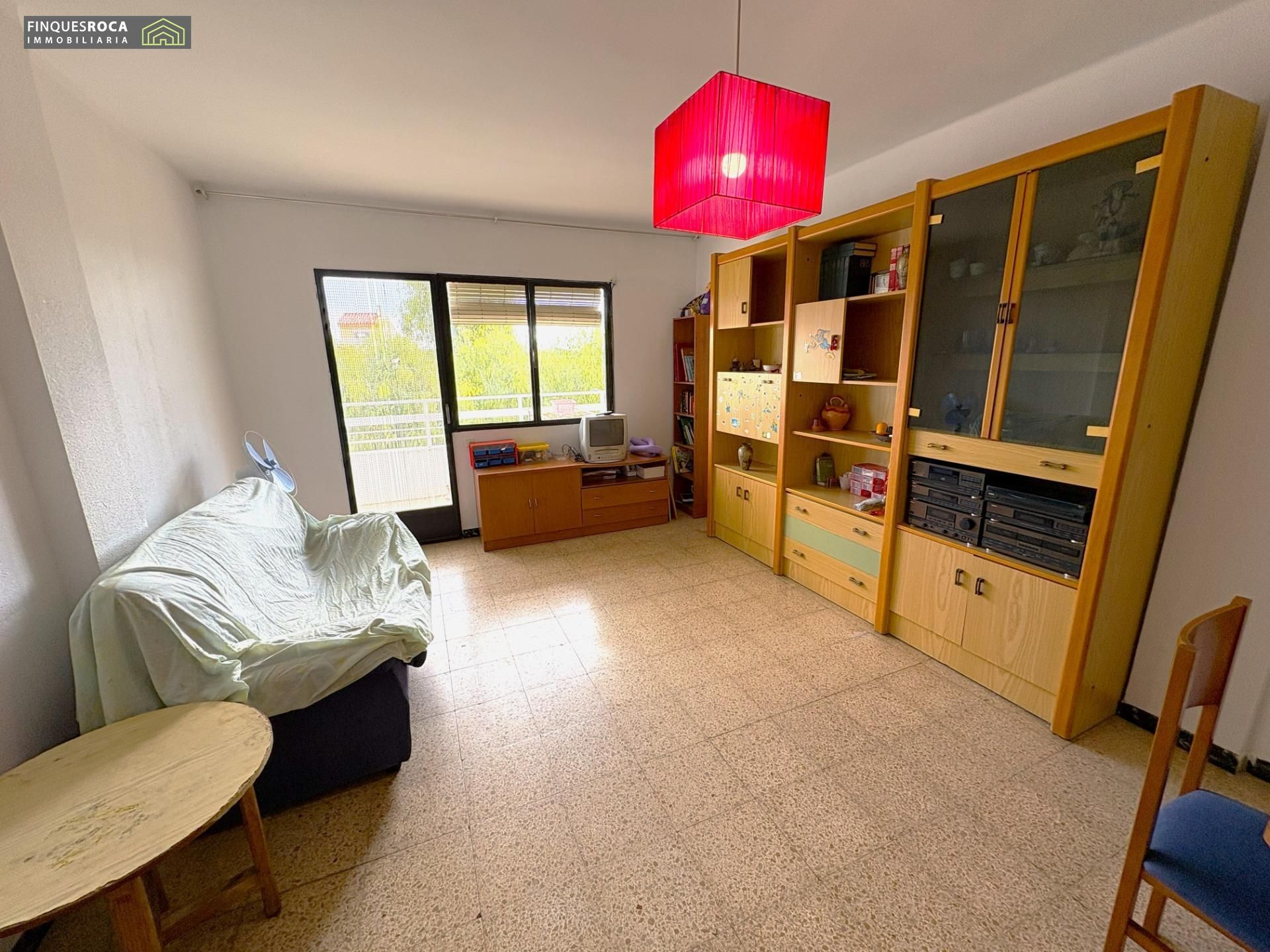 Sala de estar de Piso en venta en La Ràpita con Terraza, Balcón y Alarma