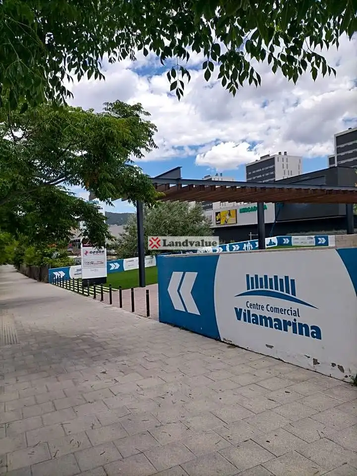 Vista exterior de Residencial en venda en Viladecans