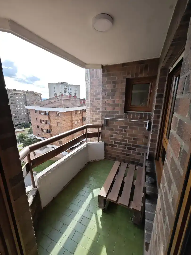Terrassa de Pis de lloguer en Alisal - San Román
