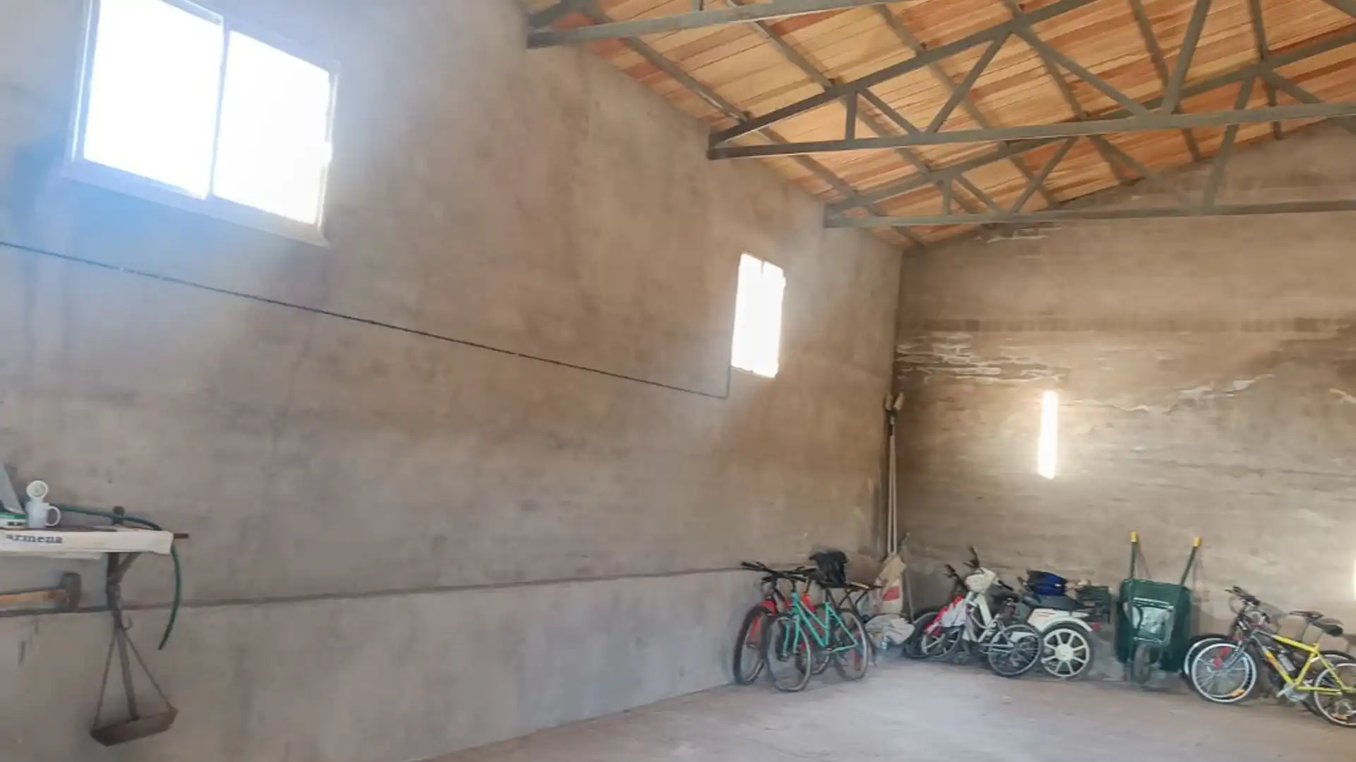 Exterior view of Premises for sale in La Almarcha 